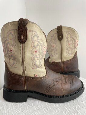 Justin Gypsy L9924 Western Cowgirl Boots Ivory Leather Embroidered Women's 10 B